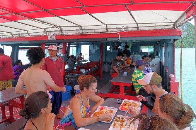 Samui Island Tour to Angthong Marine Park by Big Boat with Kayaking - Food on Board and Drinks: What You Actually Get